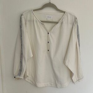 Velvet by Graham and Spencer Gabby Women's Top Never Been Worn